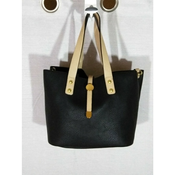 Charming Charlie Handbags - Black Charming Charlie's Purse